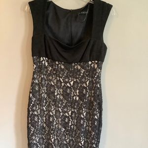 Black and cream dress. David Meister size 6